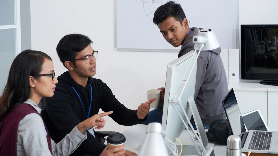 The Rise of Agentic AI: Why Tech Professionals Must Learn LLM Orchestration This Year
